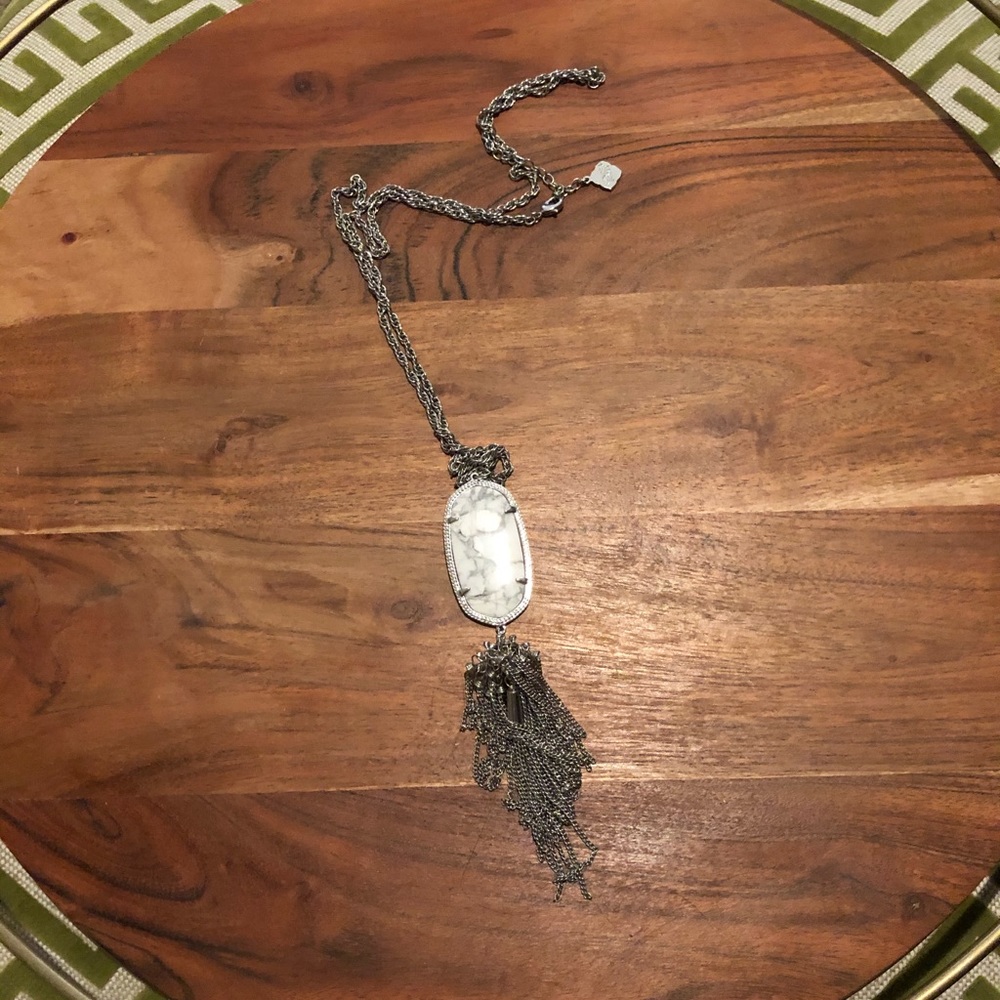 Kendra Scott Rayne Necklaxe in White Howlite